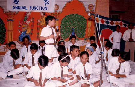 Welcome dance — stage performance