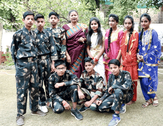 Cultural welcome on stage