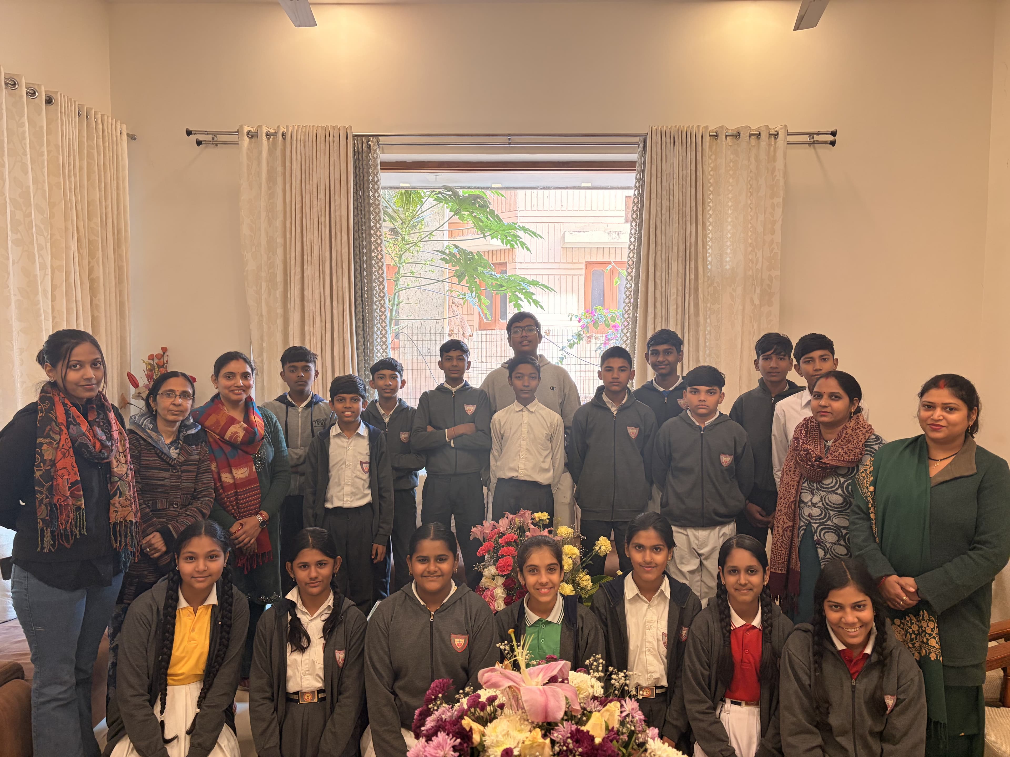 Middle school winter — Class VII–VIII with teachers