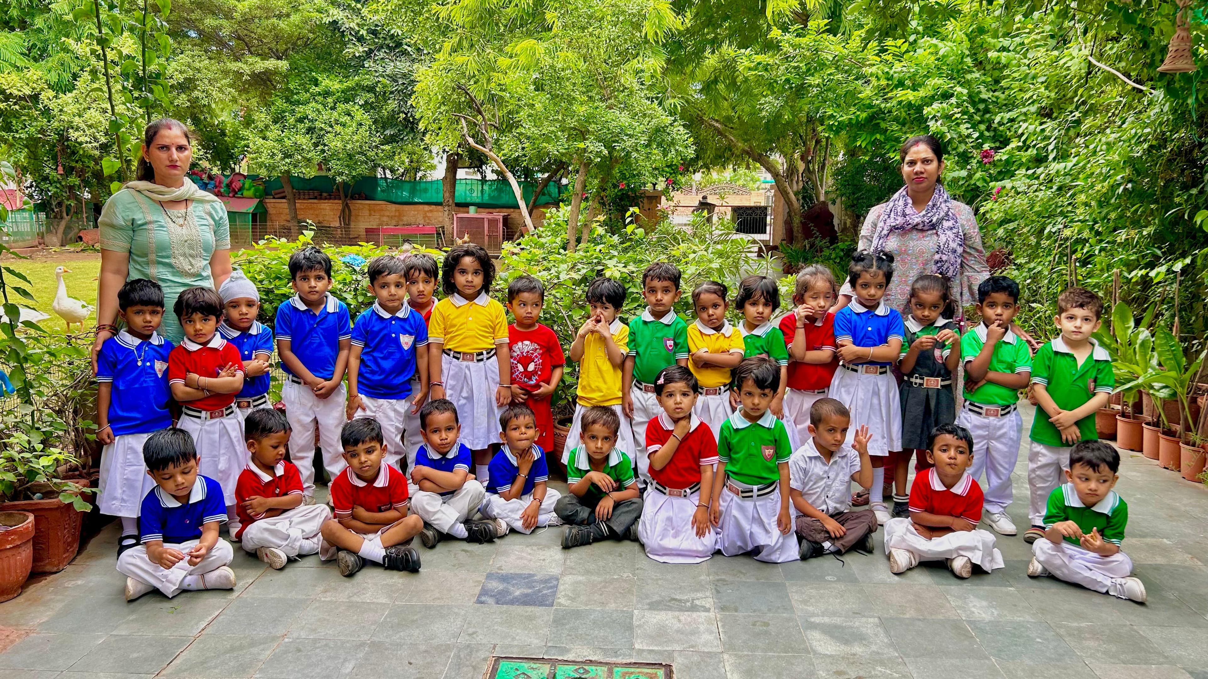 Pre-primary — colour-house teams in the garden