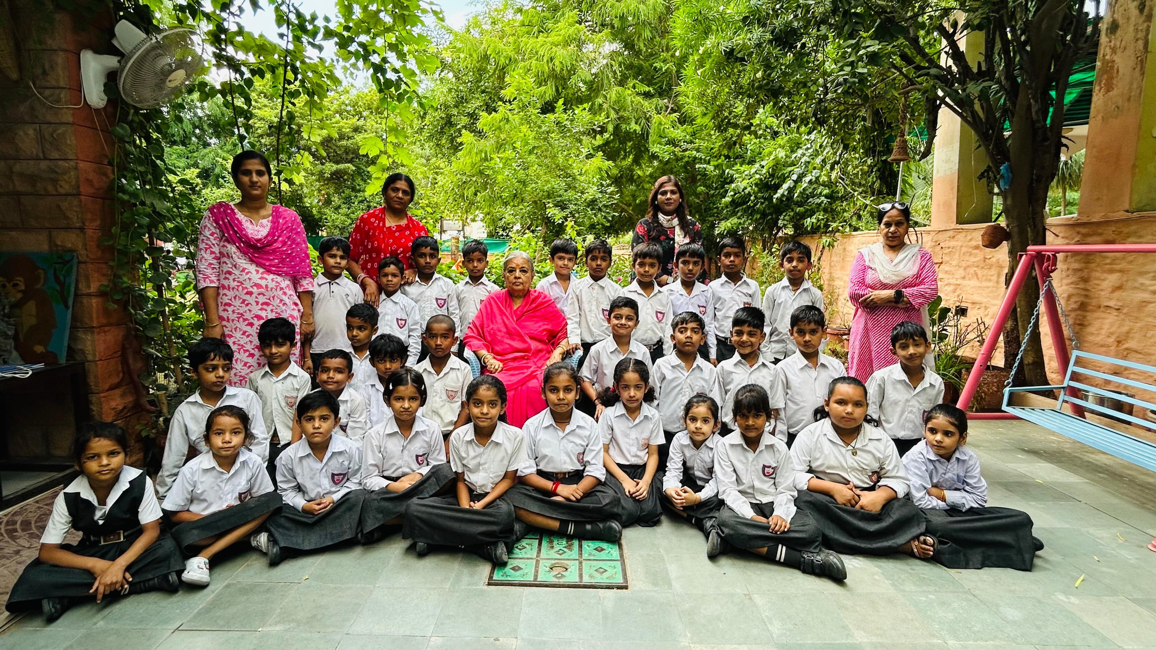 Primary — Class III with Director in pink sari